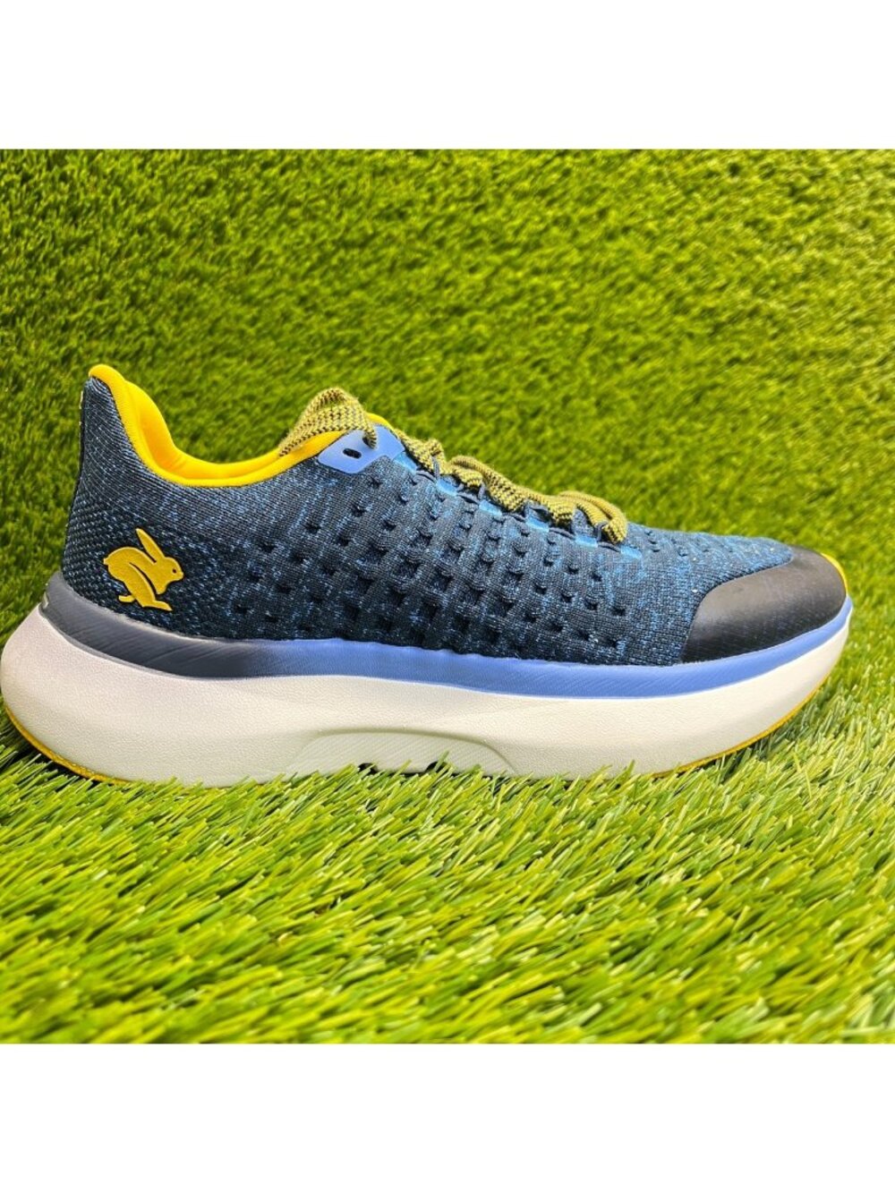 Rabbit Dream Chaser Womens Size 7.5 Blue Yellow Walking Running Shoes Sneakers